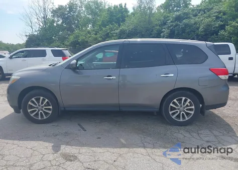 2015 Nissan Pathfinder S from USA, damaged, VIN 5N1AR2MM1FC611967